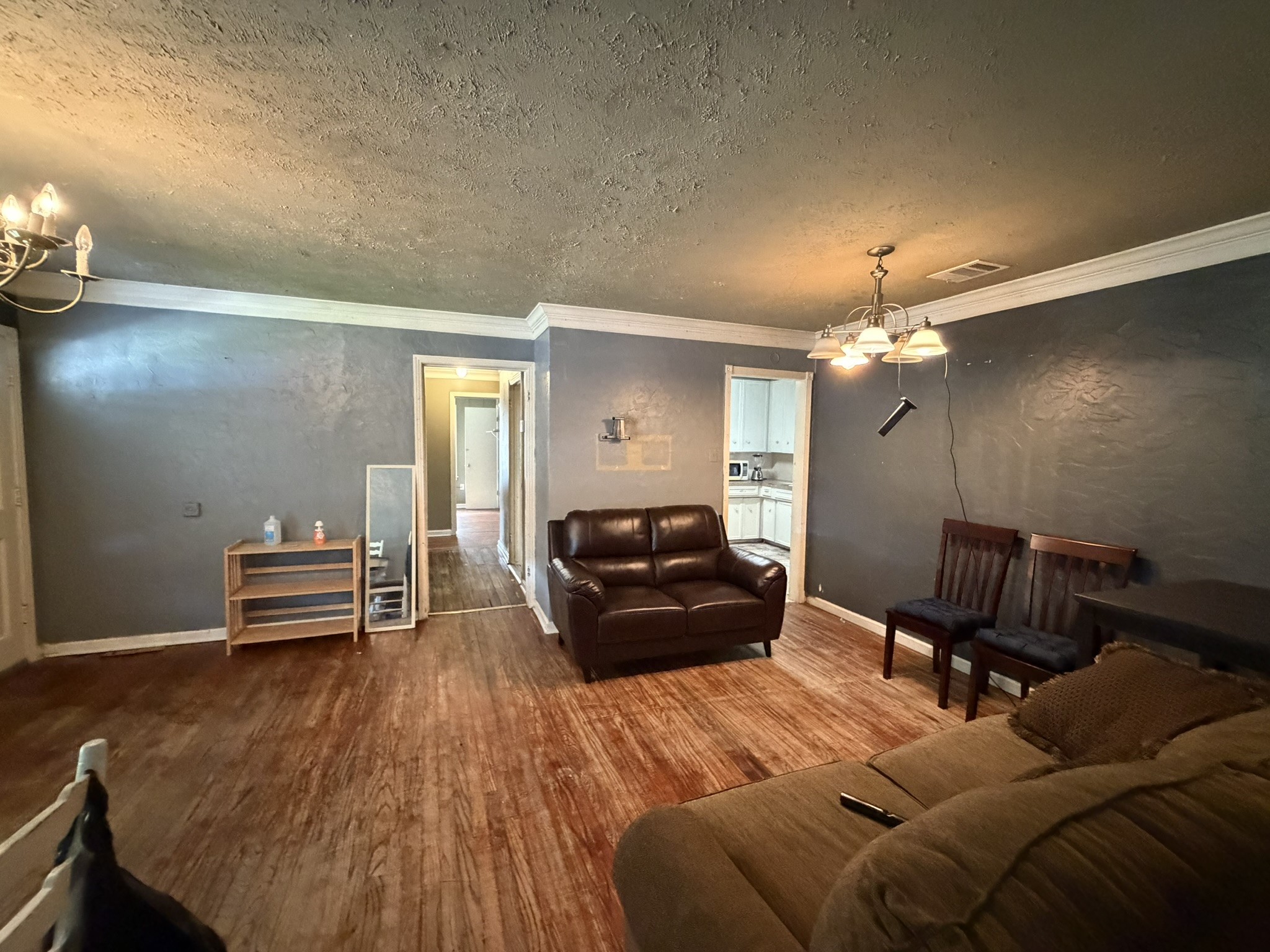 247 Hohldale Street Property Photo 3