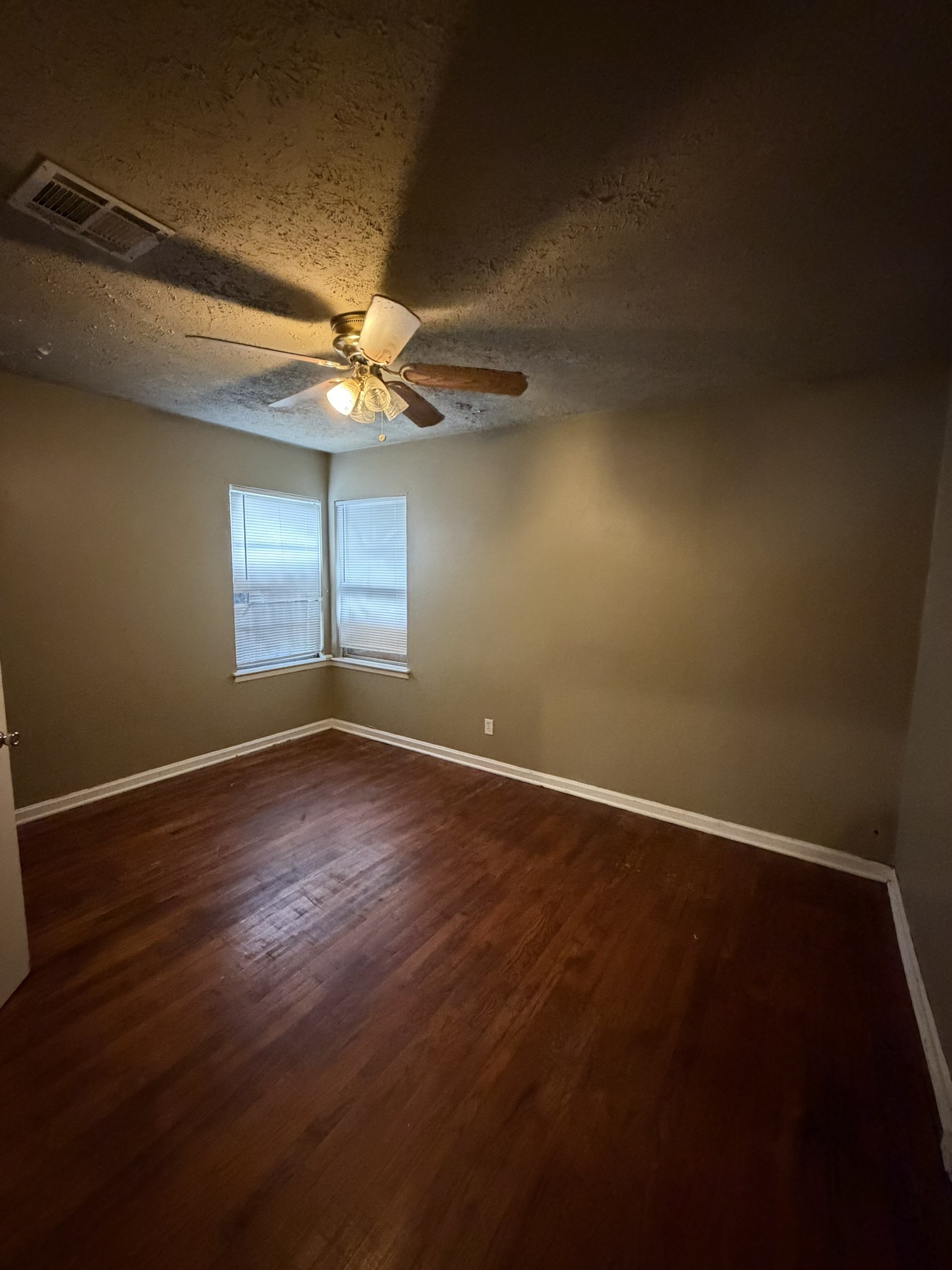 247 Hohldale Street Property Photo 13