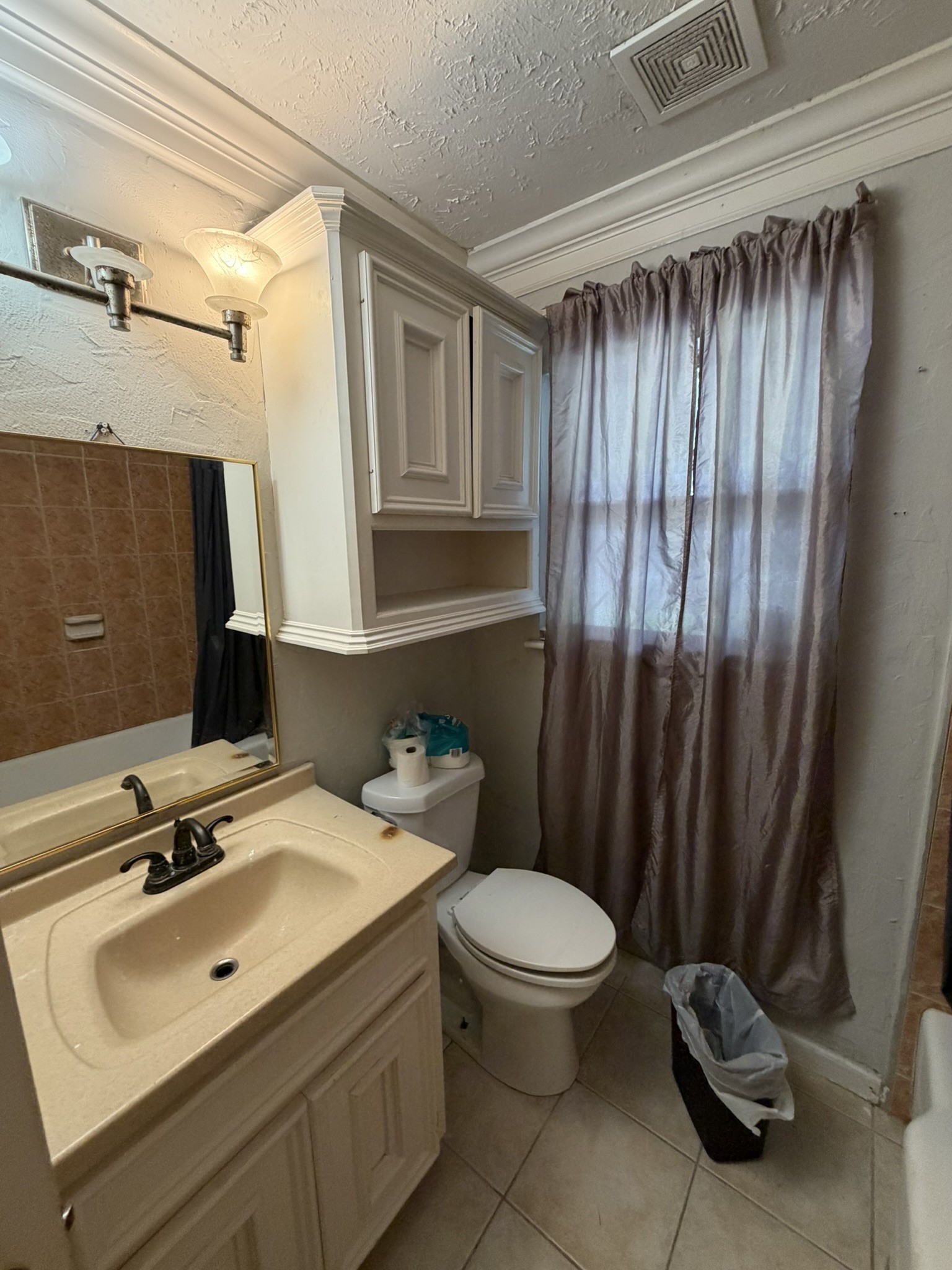 247 Hohldale Street Property Photo 14