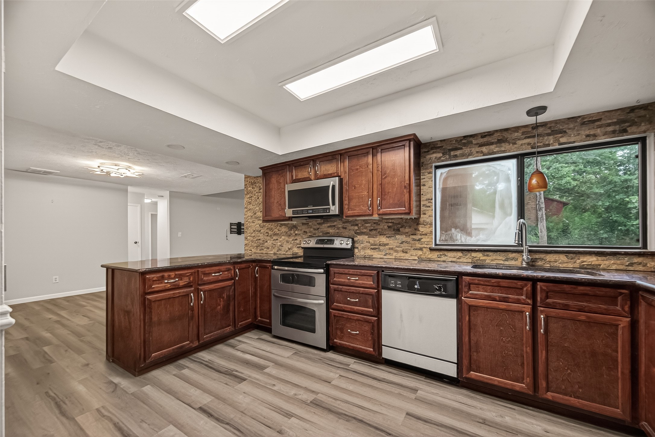 3230 Brookgreen Drive Property Photo 14