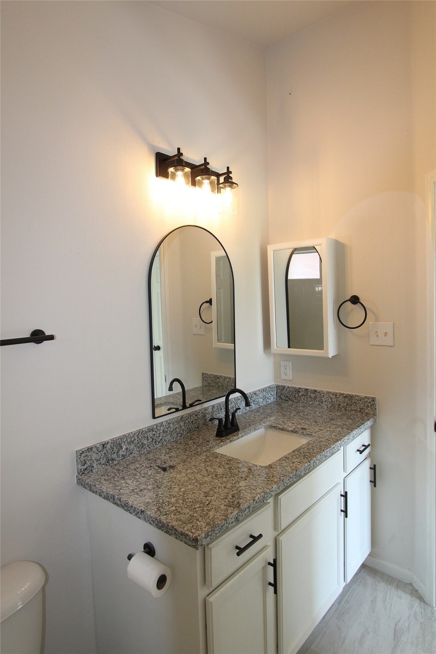 7713 Ellis Drive Property Photo 24