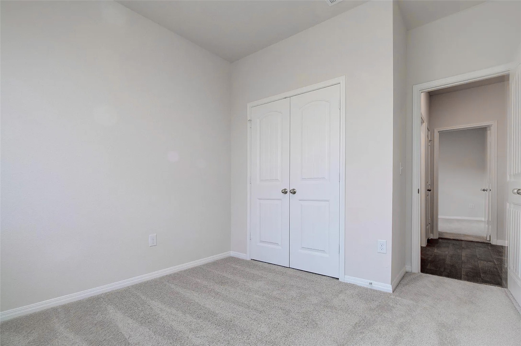 228 Sunniberg Loop Property Photo 14