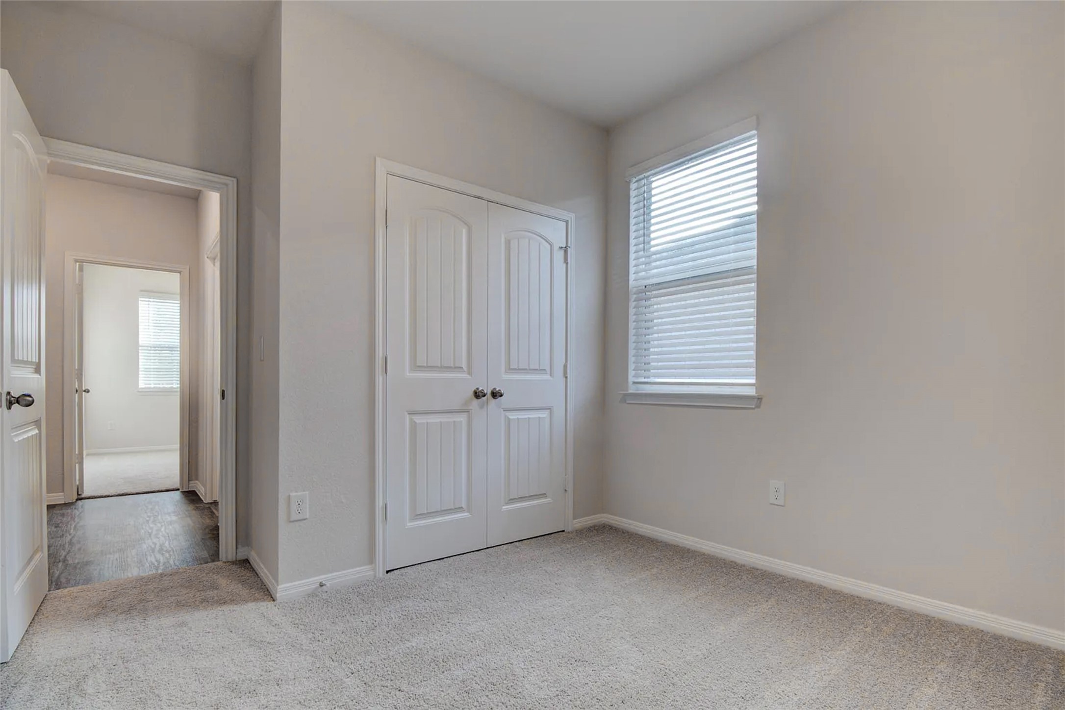 228 Sunniberg Loop Property Photo 17