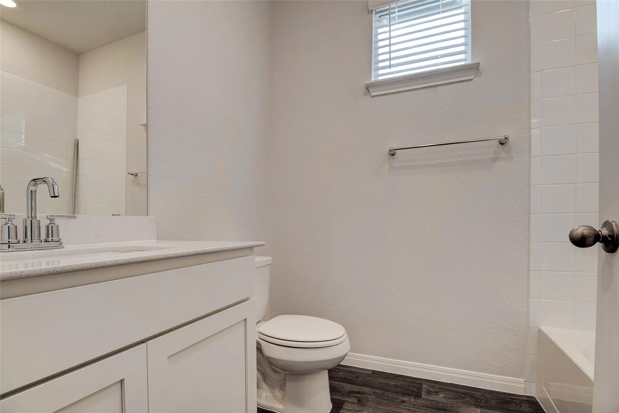 228 Sunniberg Loop Property Photo 18