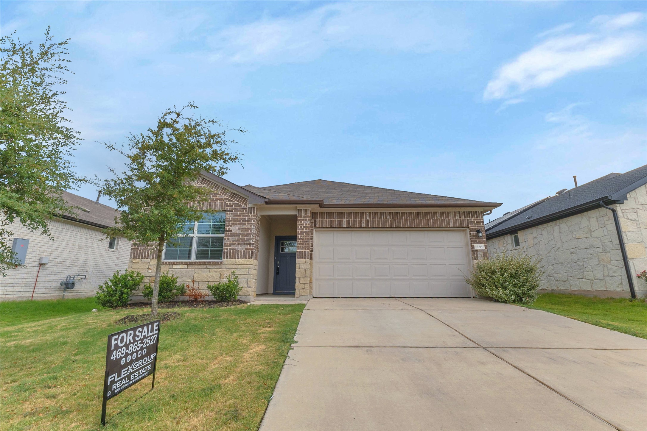 228 Sunniberg Loop Property Photo 18