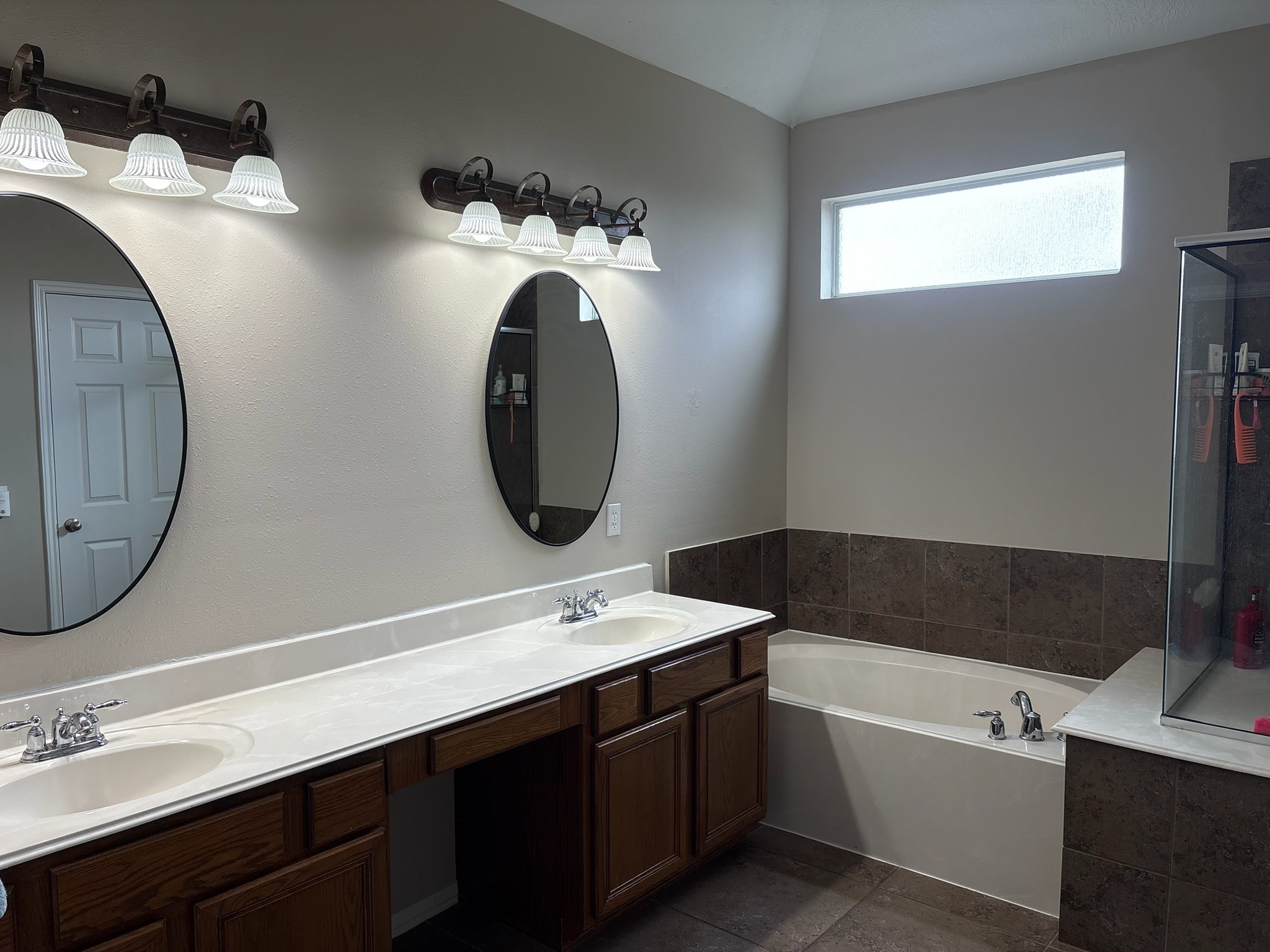 3332 Masters Point Drive Property Photo 6