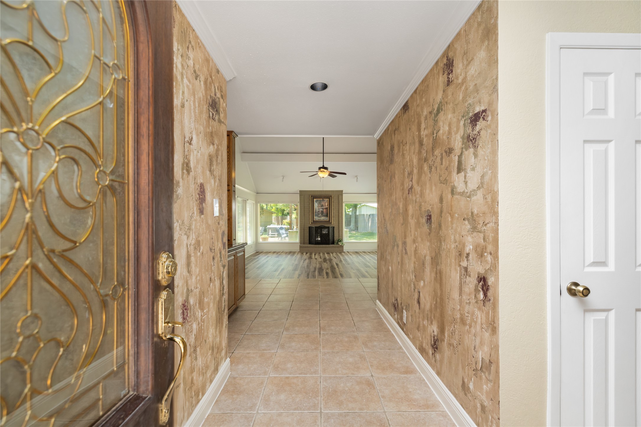 1630 Cypress Lane Property Photo 6
