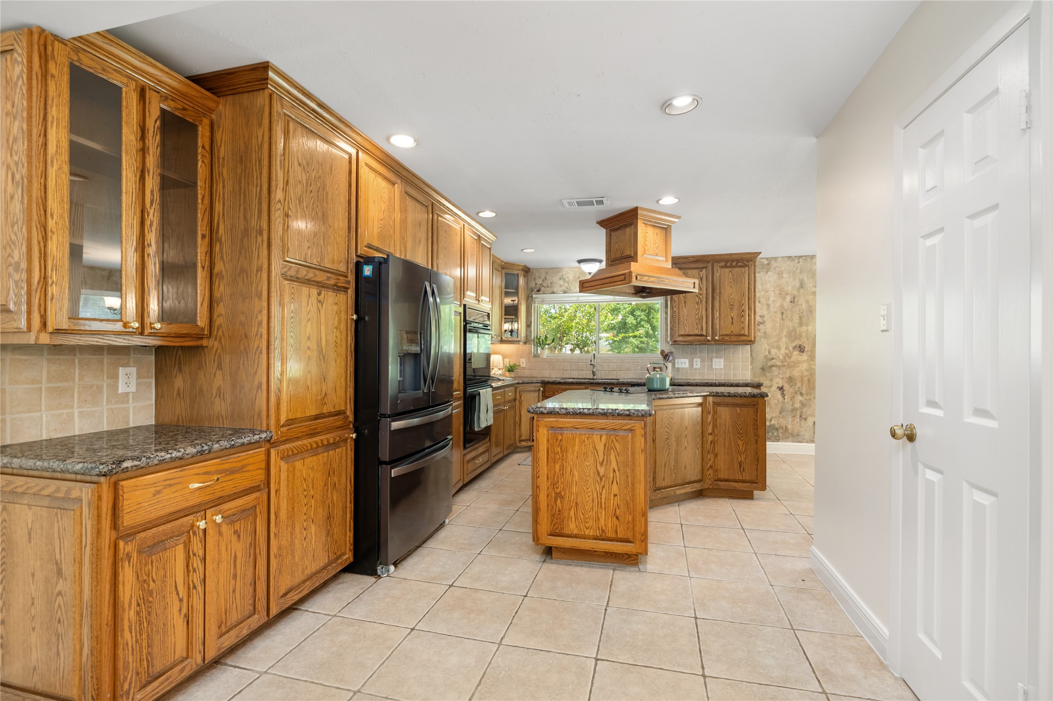 1630 Cypress Lane Property Photo 10