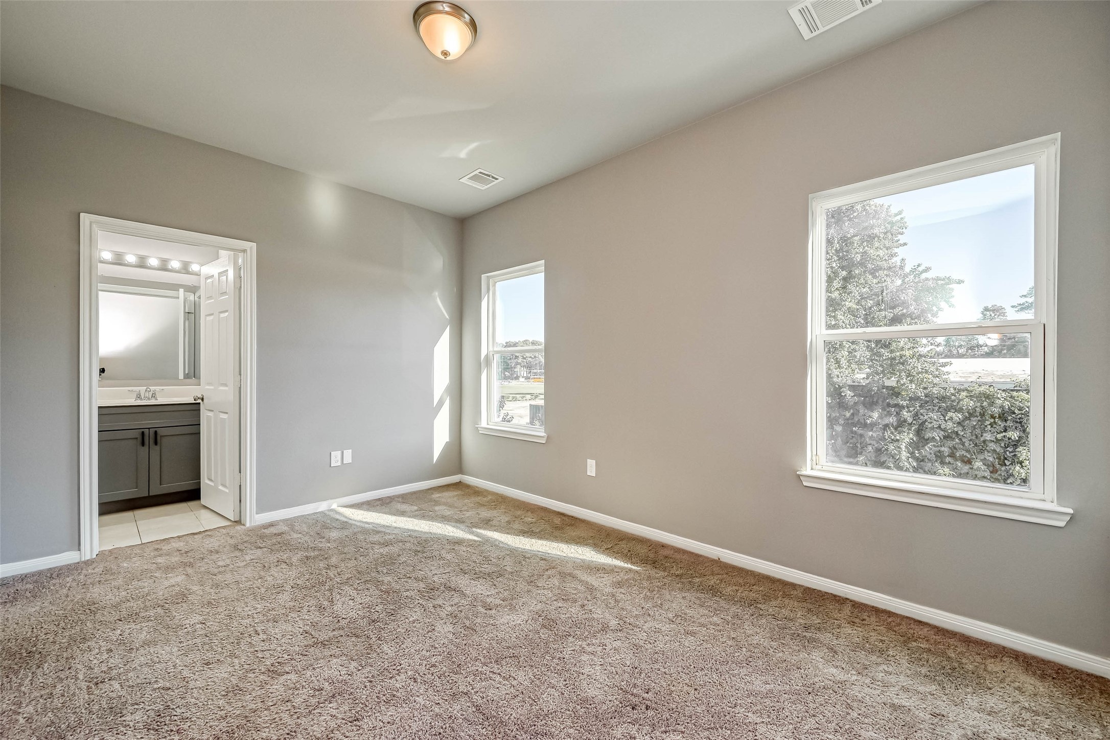 7903 Moon Beam Street B Property Photo 14