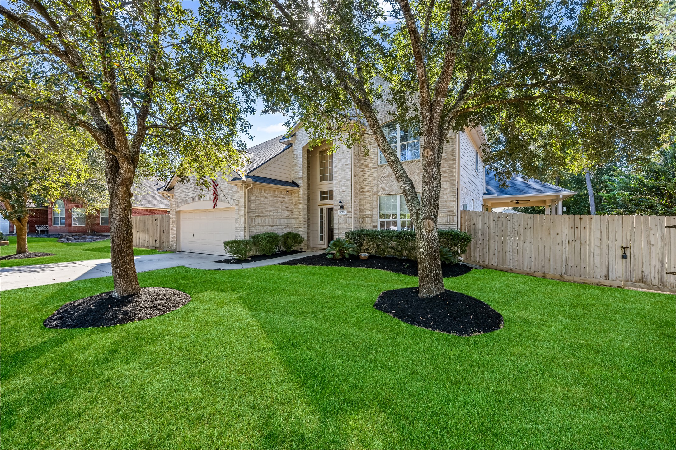 10228 Little T Property Photo 1