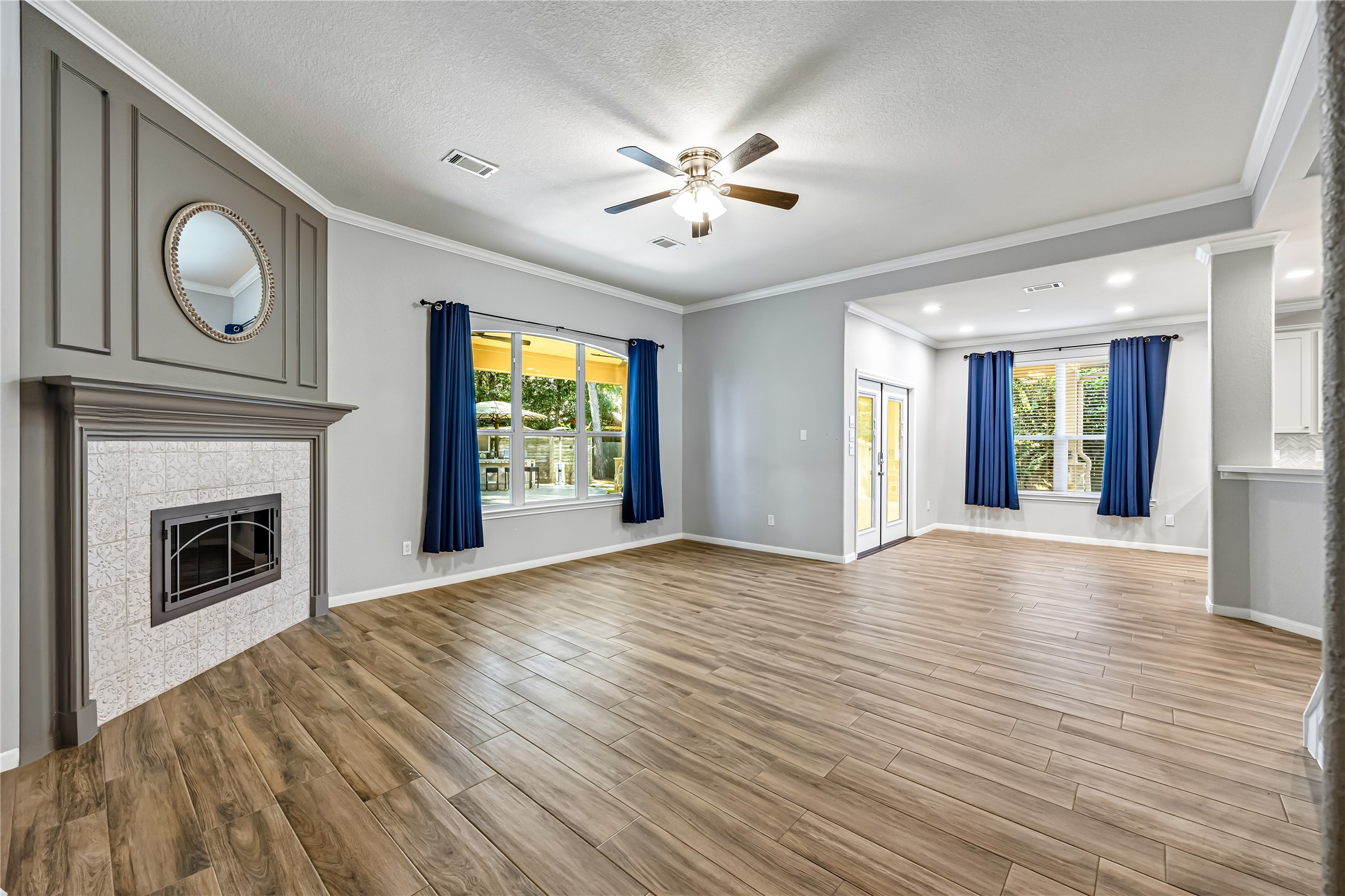 10228 Little T Property Photo 5