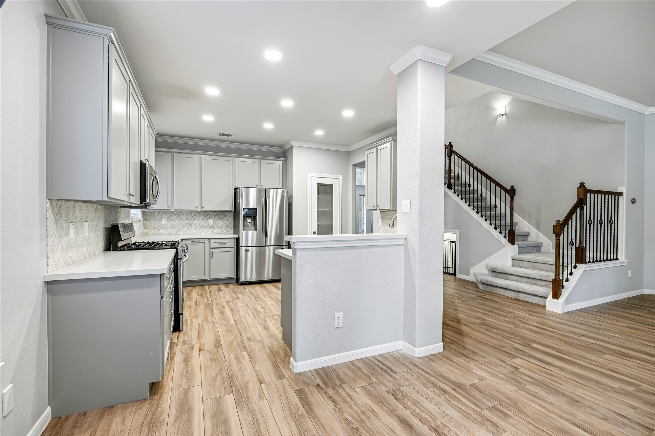 10228 Little T Property Photo 8