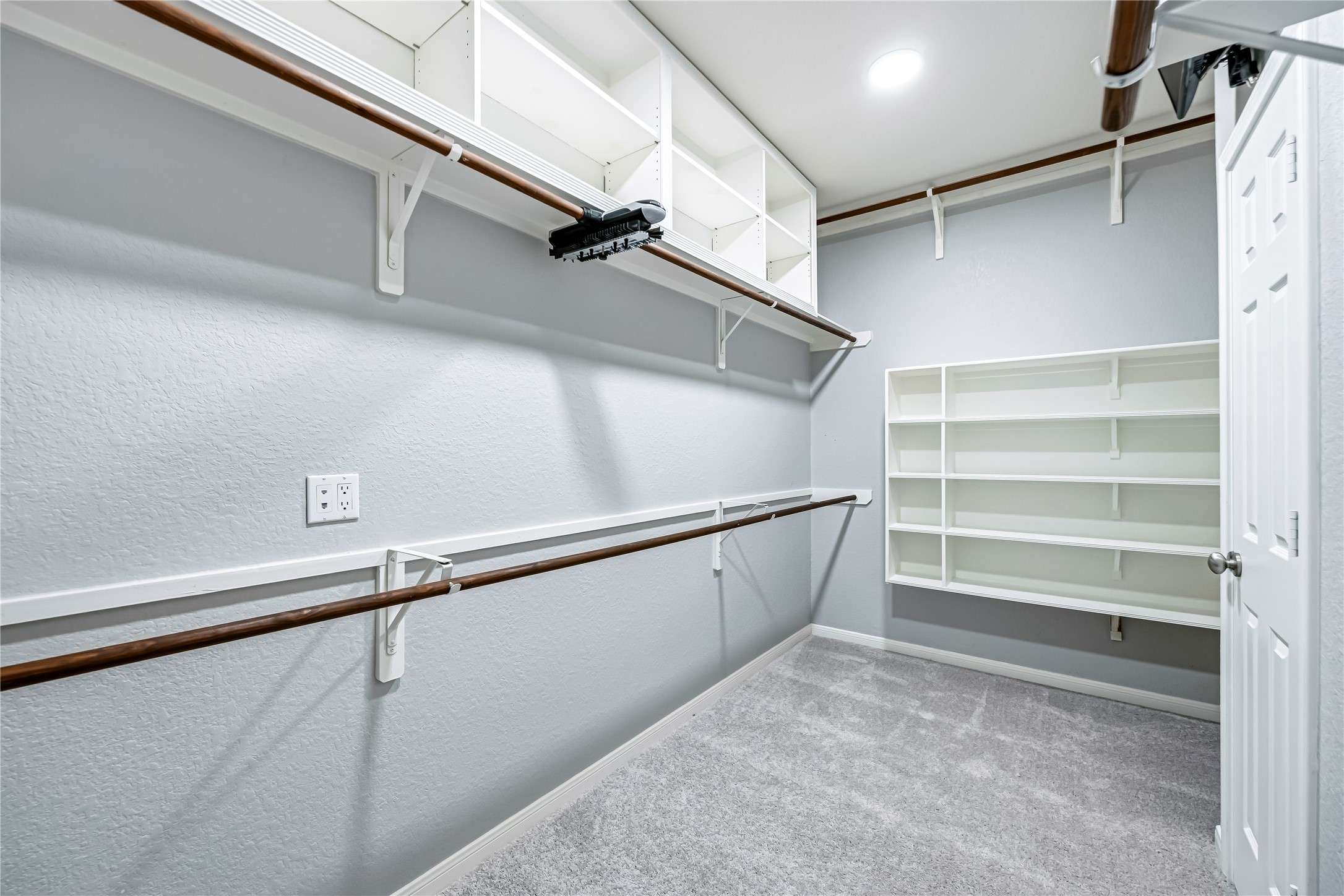 10228 Little T Property Photo 17