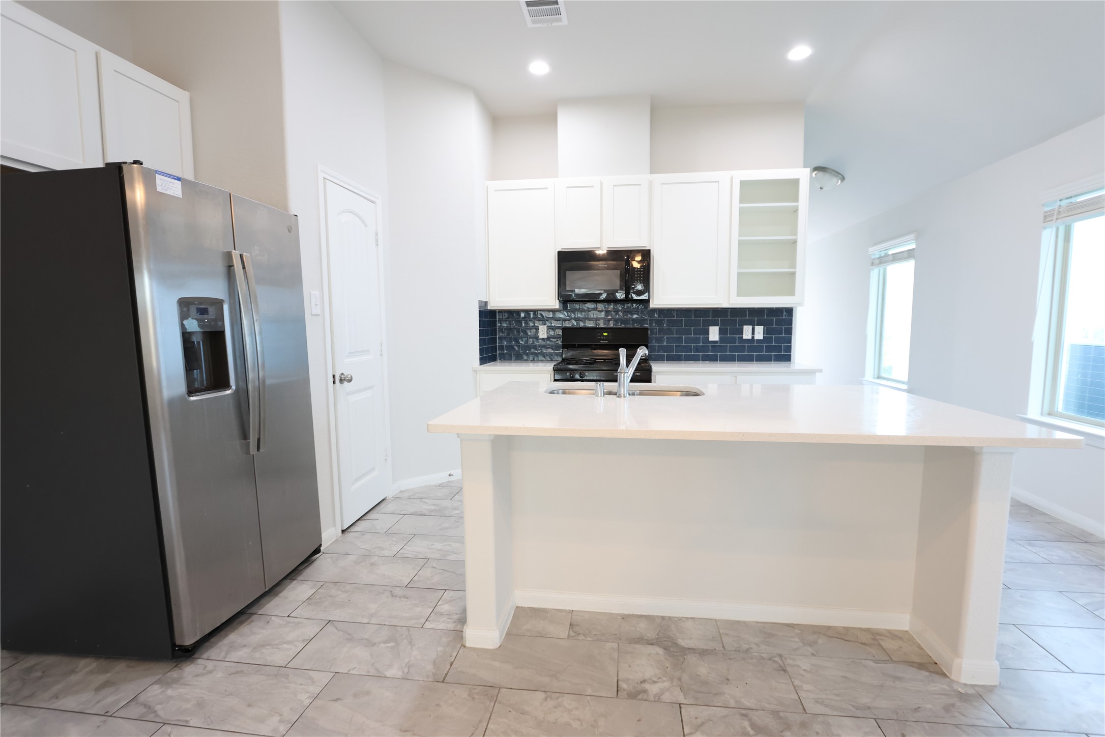 631 Norwalk Drive Property Photo 4