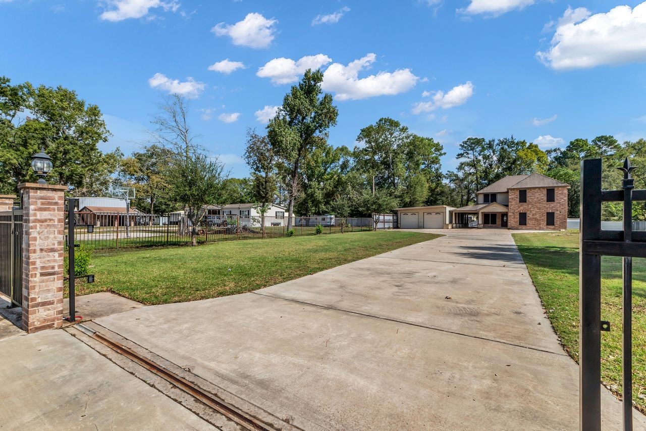 25171 Virginia Lane Property Photo 5