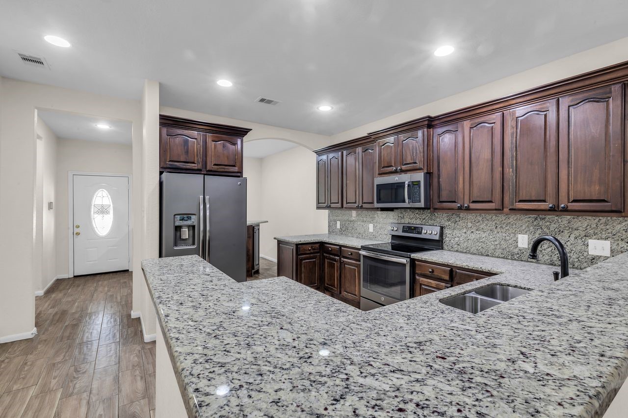 25171 Virginia Lane Property Photo 14