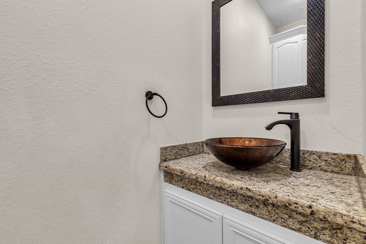 25171 Virginia Lane Property Photo 23
