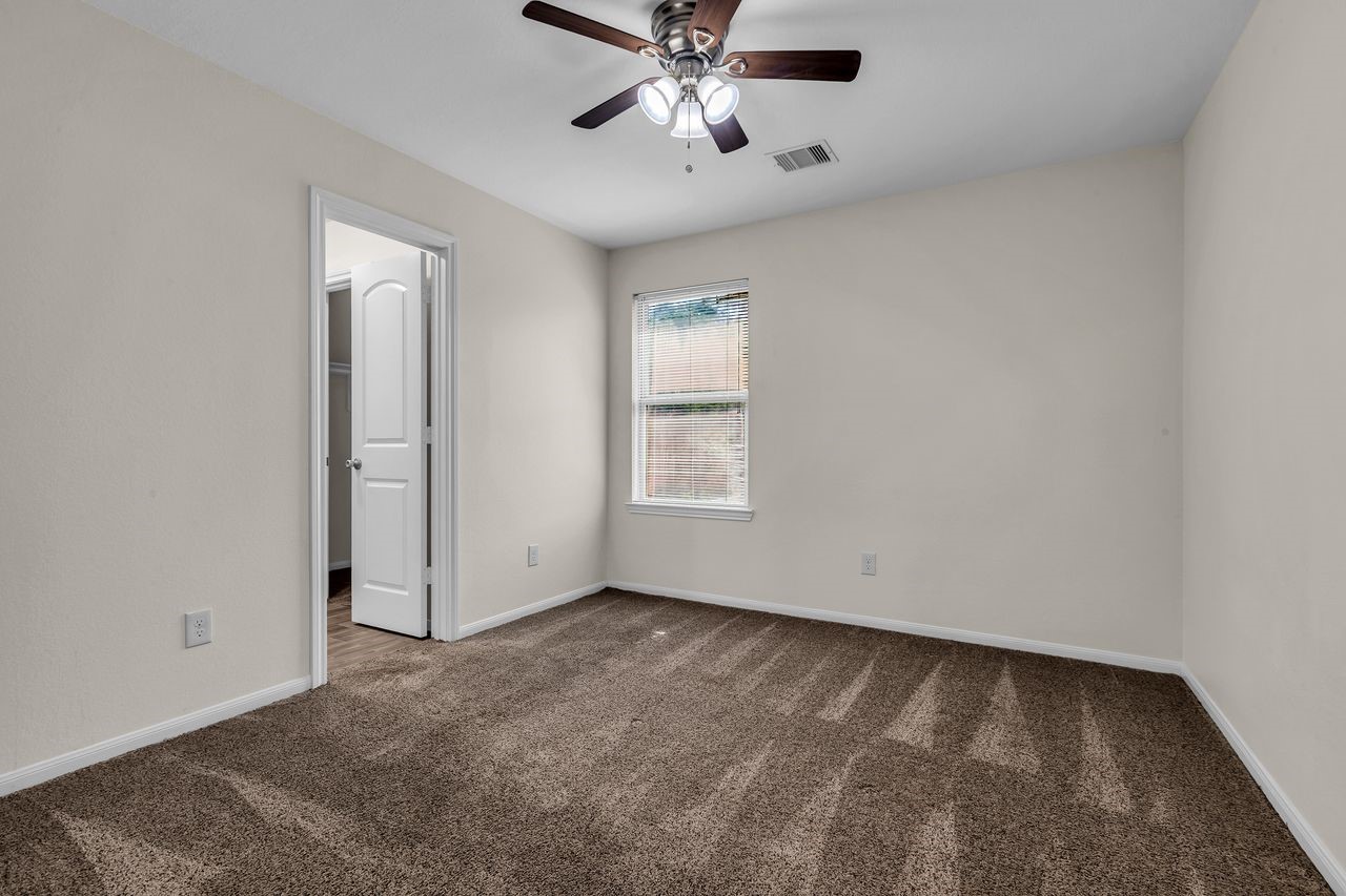 25171 Virginia Lane Property Photo 32