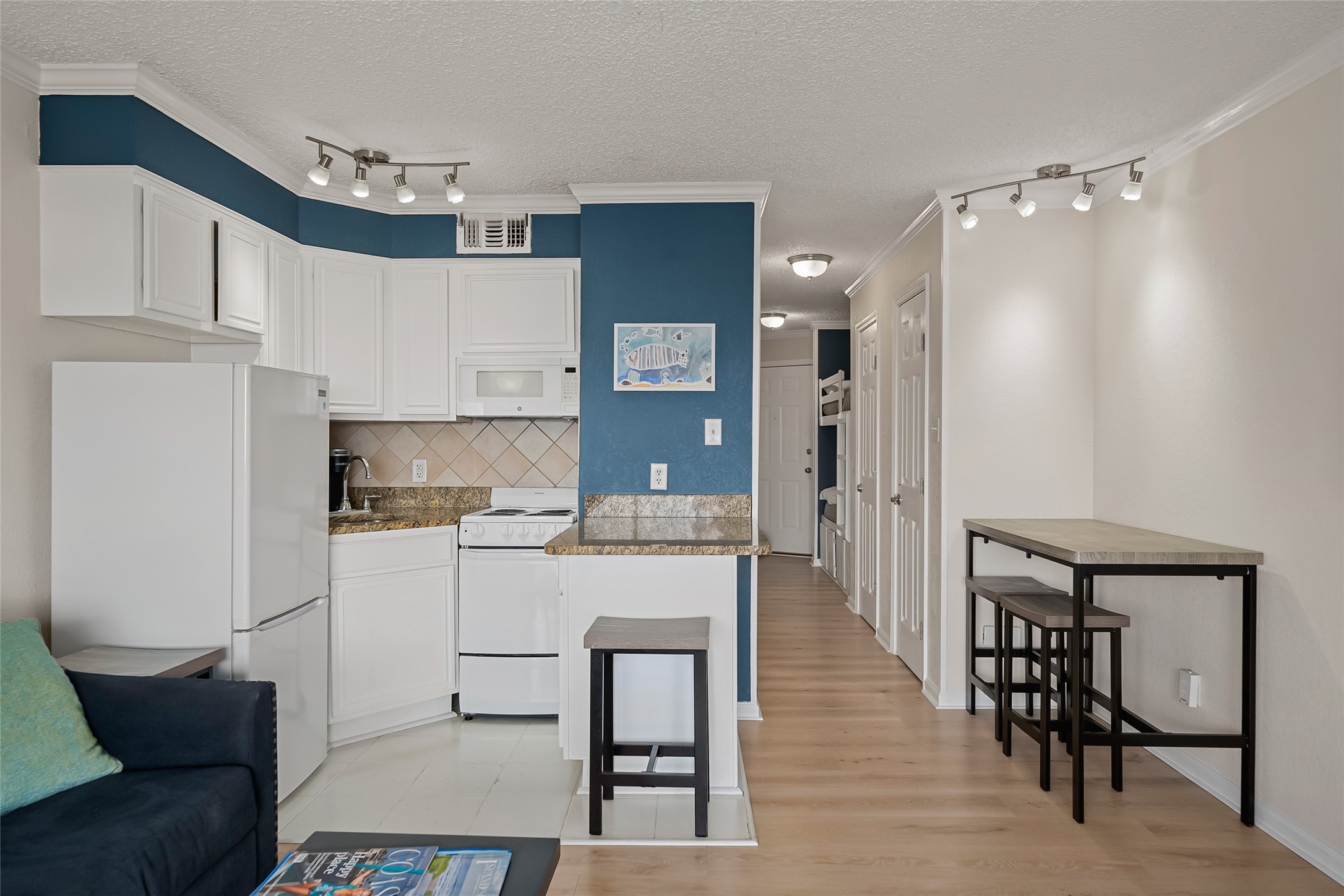 6102 Seawall Boulevard 260 Property Photo 5