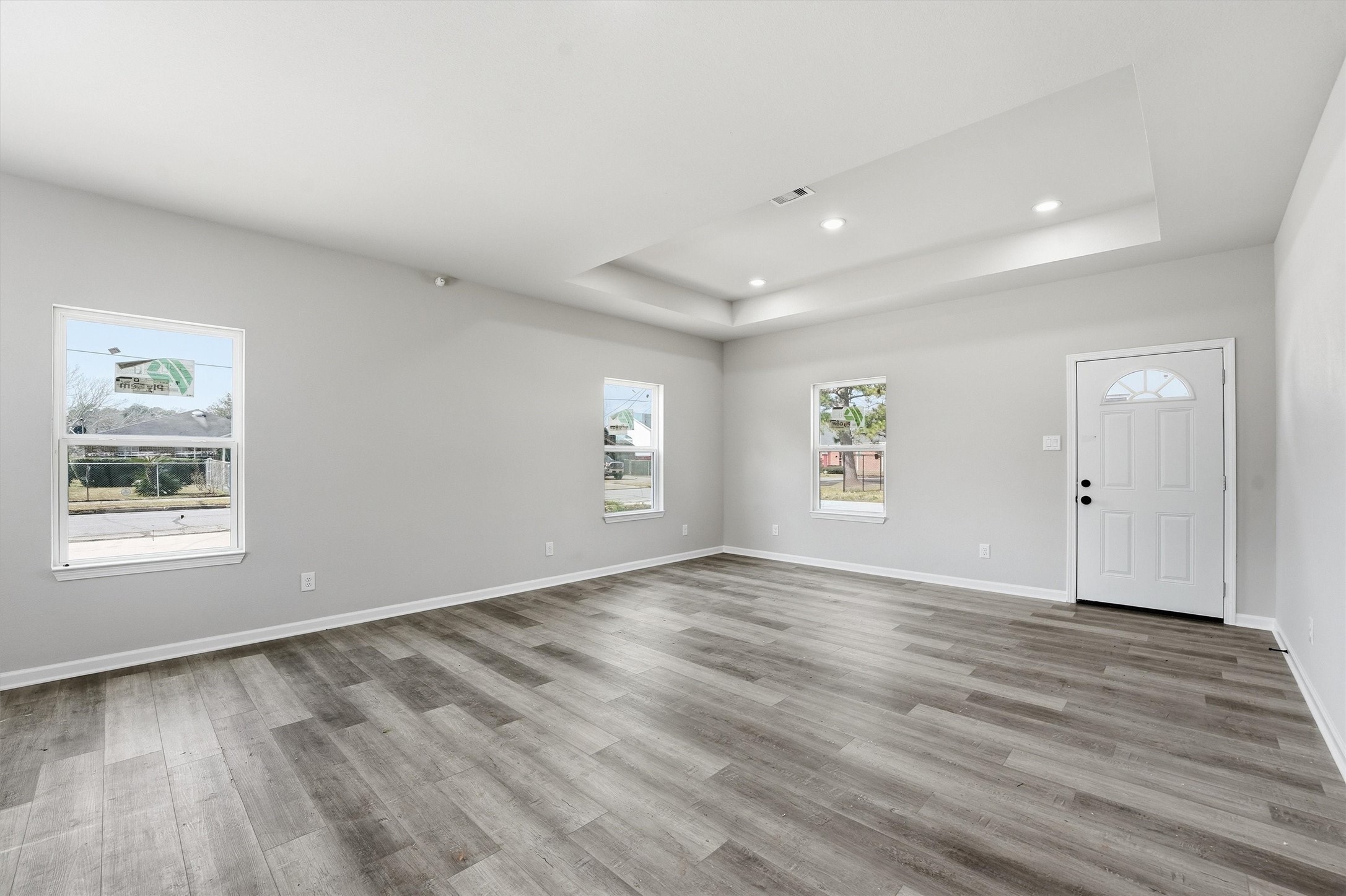 3789 Piney Point Property Photo 4