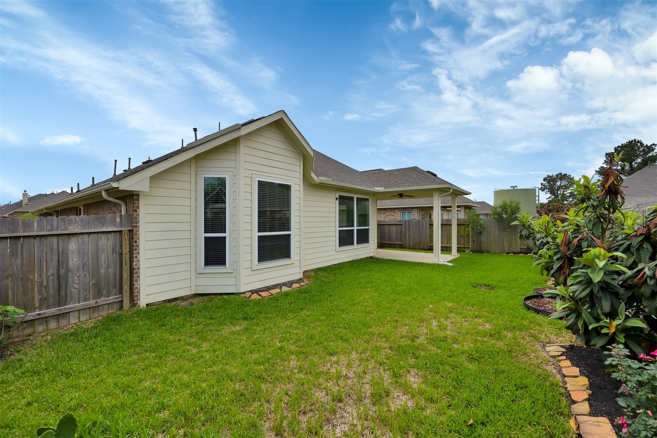 21331 Somerset Shores Crossing Property Photo 25