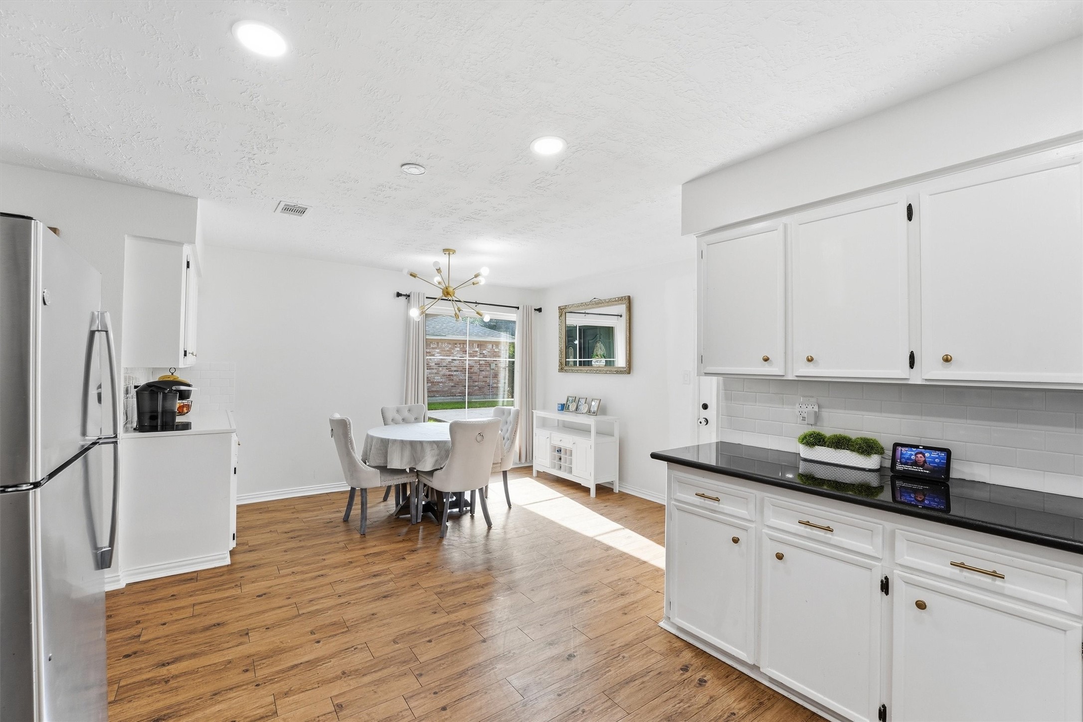 21031 Northern Colony Court Property Photo 7