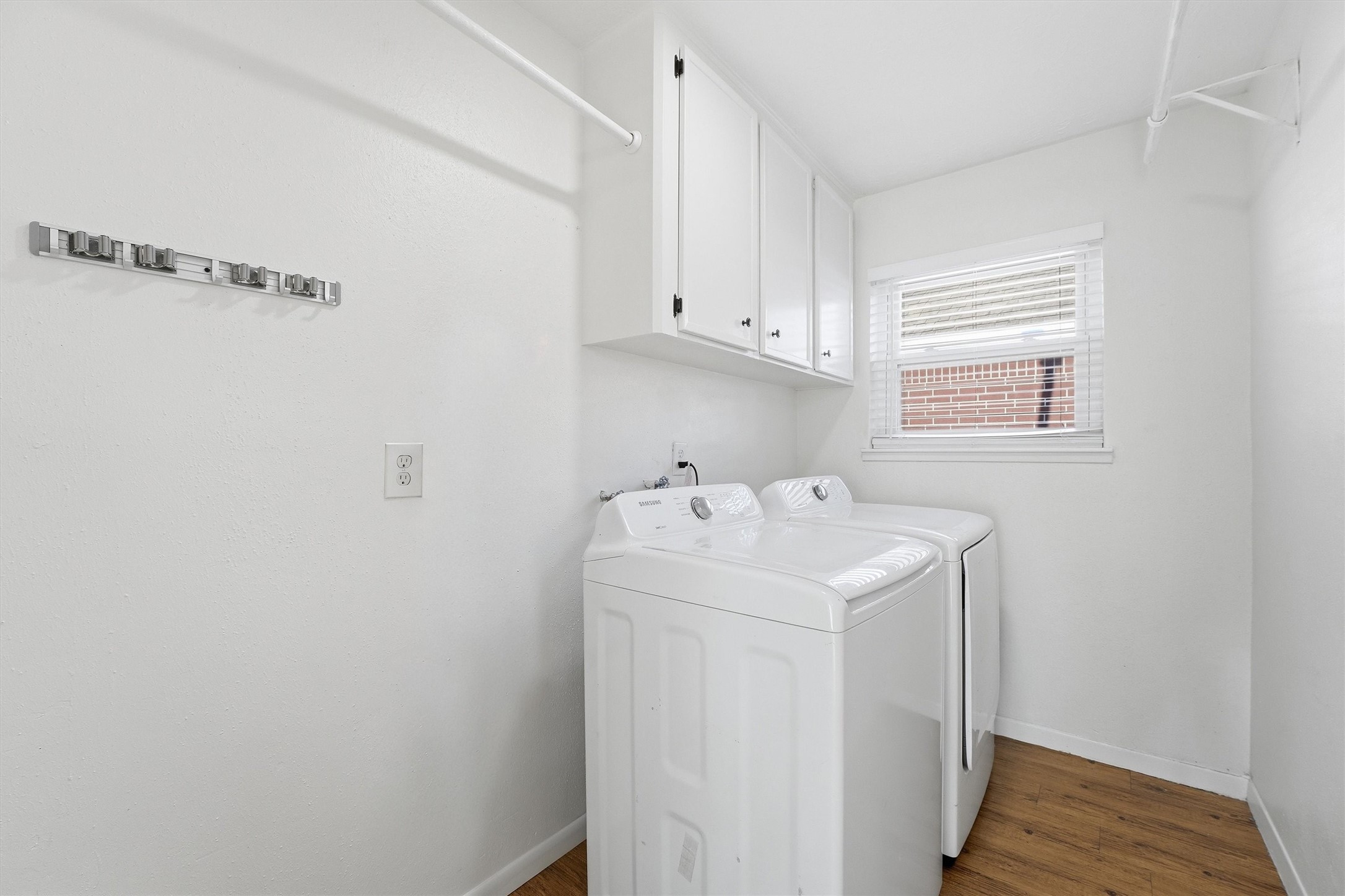21031 Northern Colony Court Property Photo 14