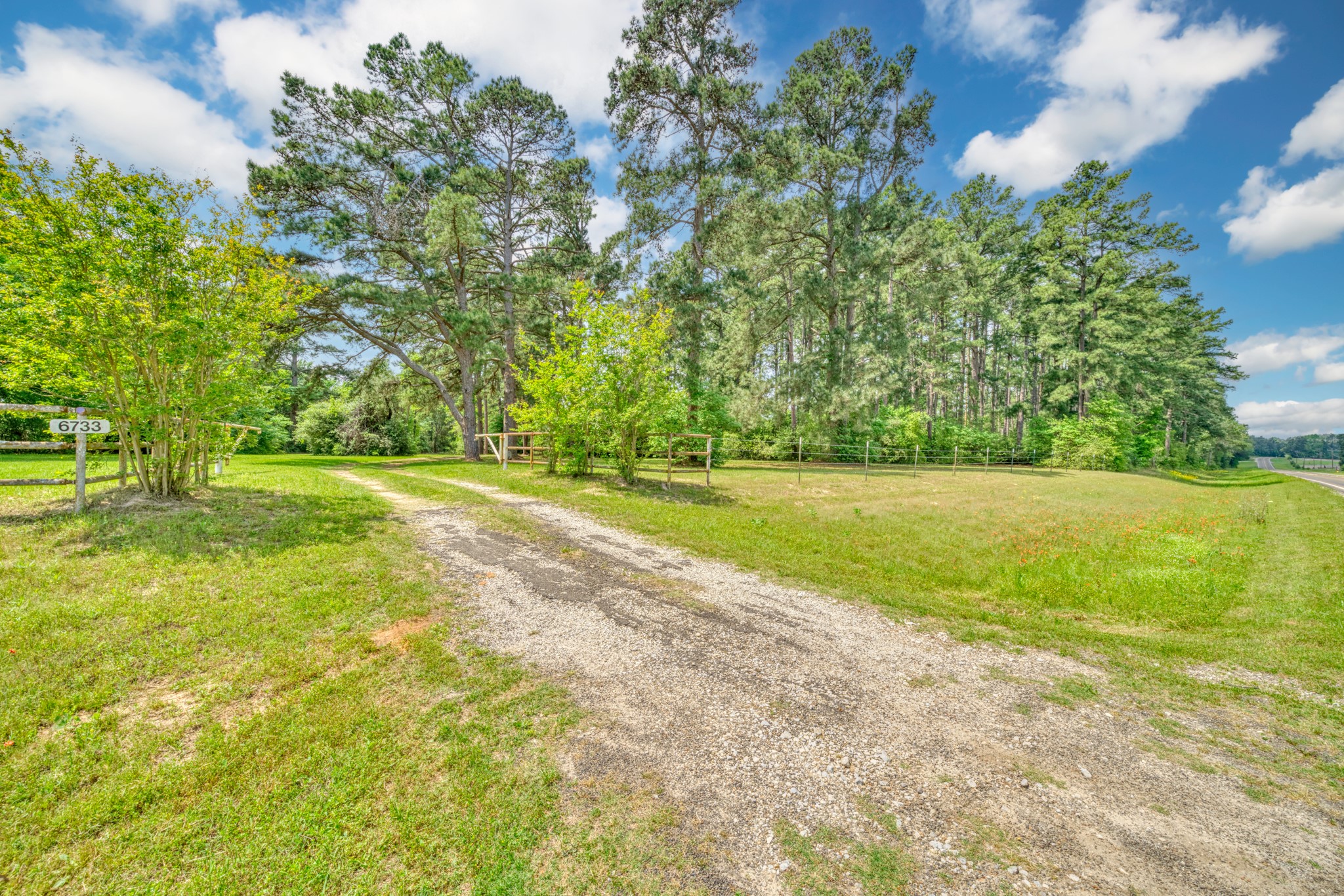 6733 Fm 1511 Property Photo 1