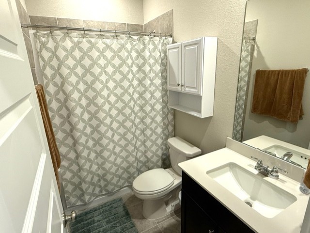 1403 Cascade Hills Drive Property Photo 10
