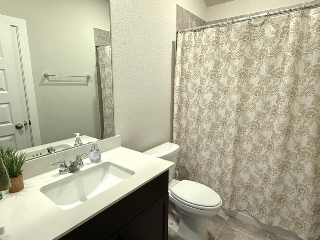 1403 Cascade Hills Drive Property Photo 11