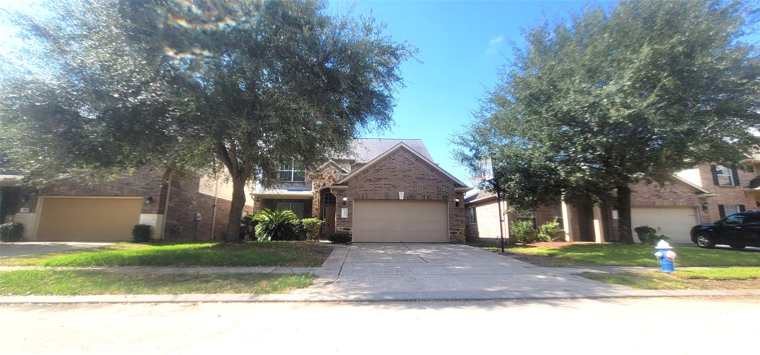 6023 Schaumburg Drive Property Photo 2