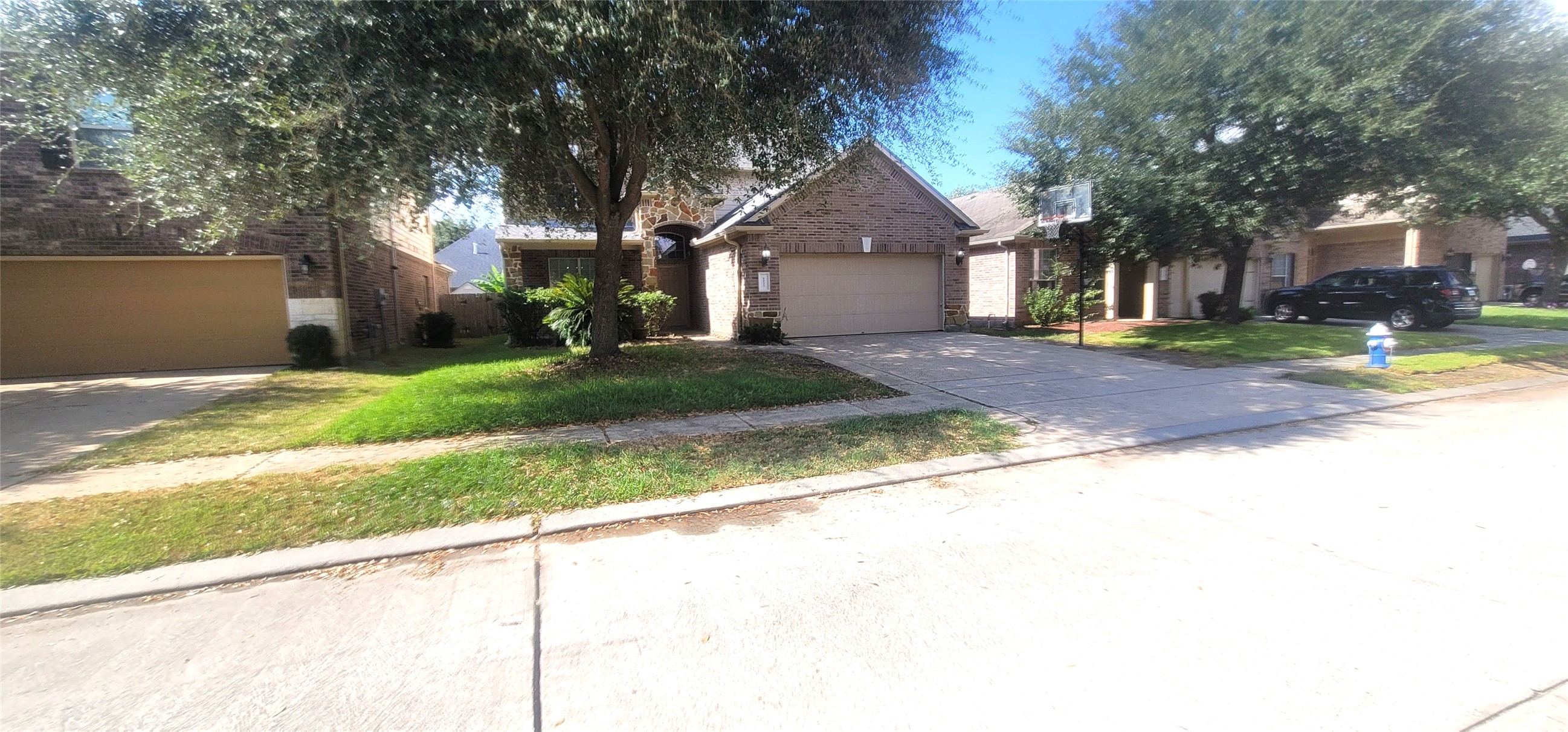 6023 Schaumburg Drive Property Photo 3