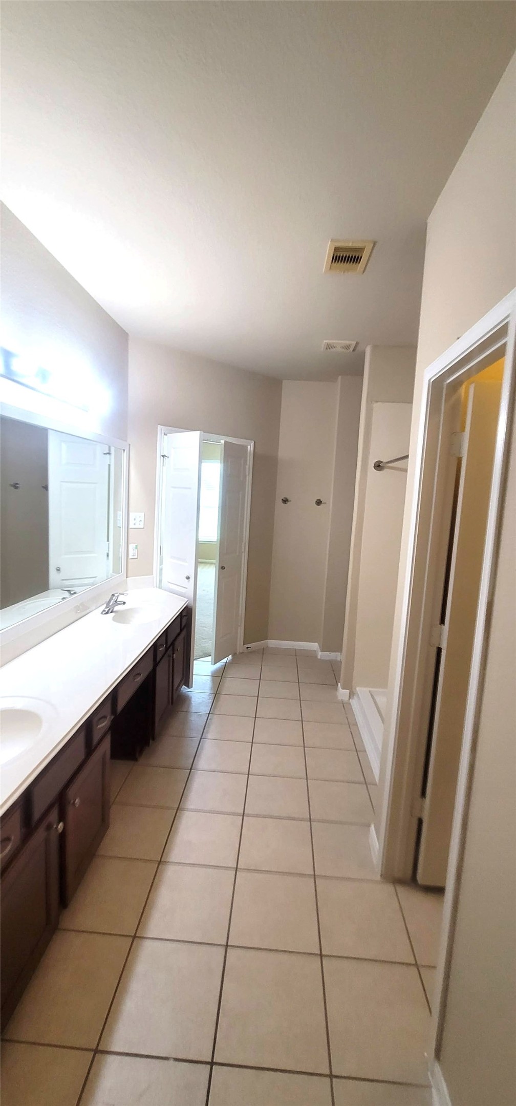 6023 Schaumburg Drive Property Photo 17