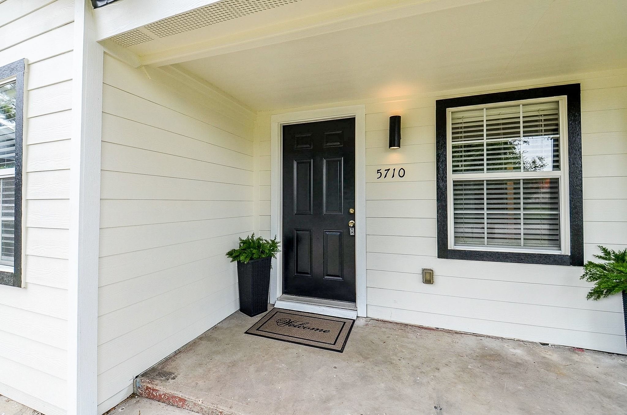 5710 Cherry Street Property Photo 3
