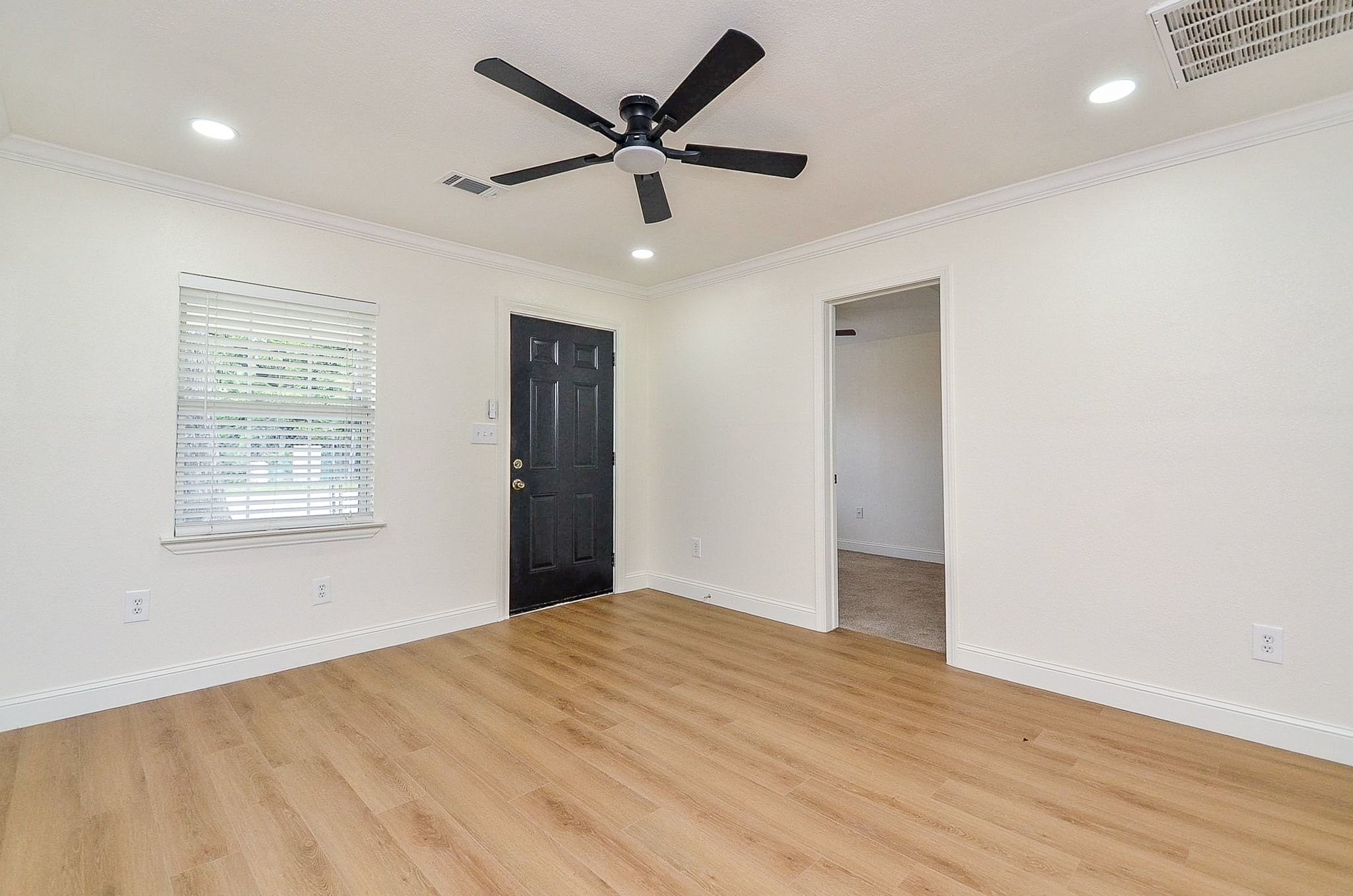 5710 Cherry Street Property Photo 6