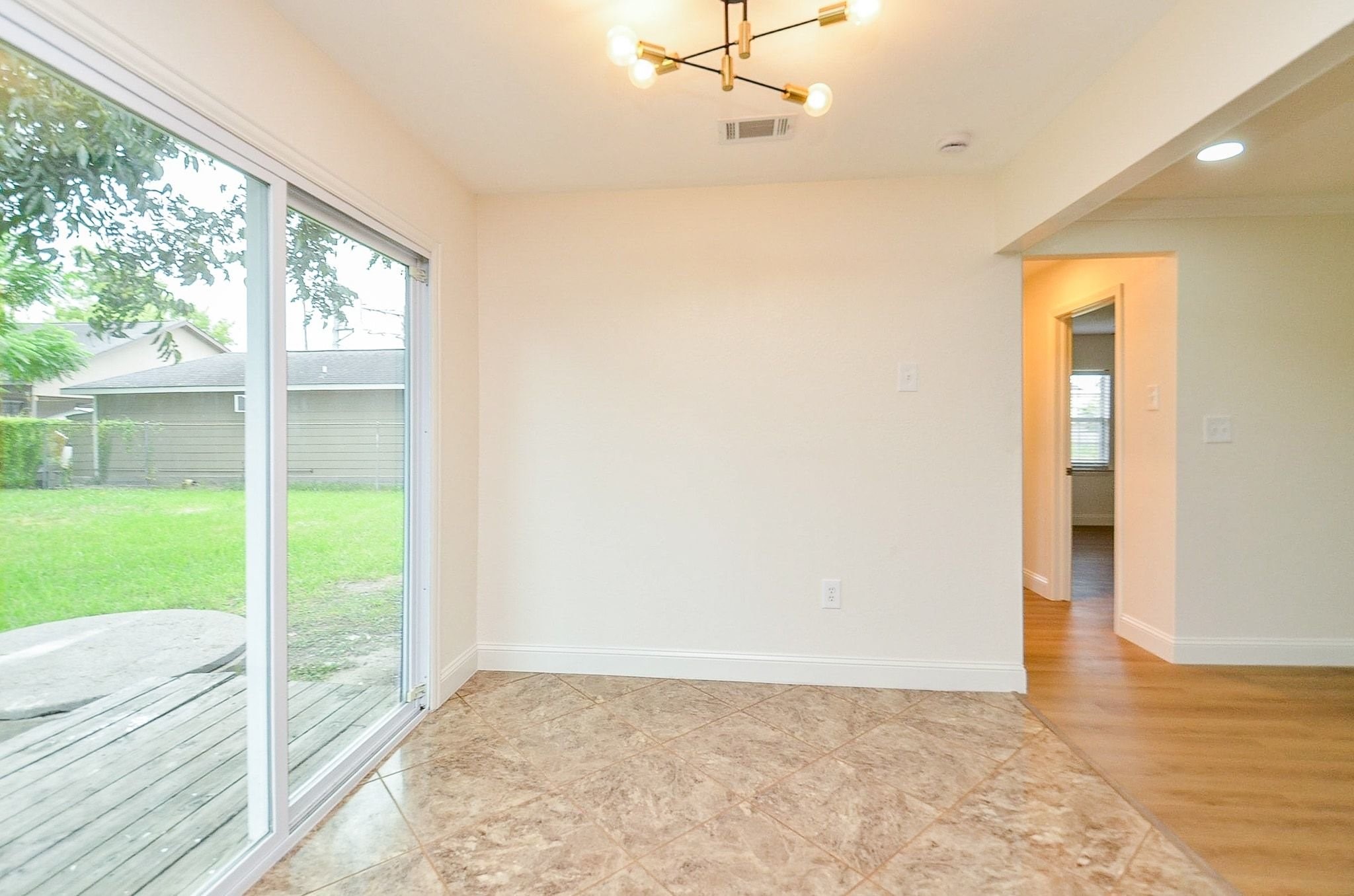 5710 Cherry Street Property Photo 7