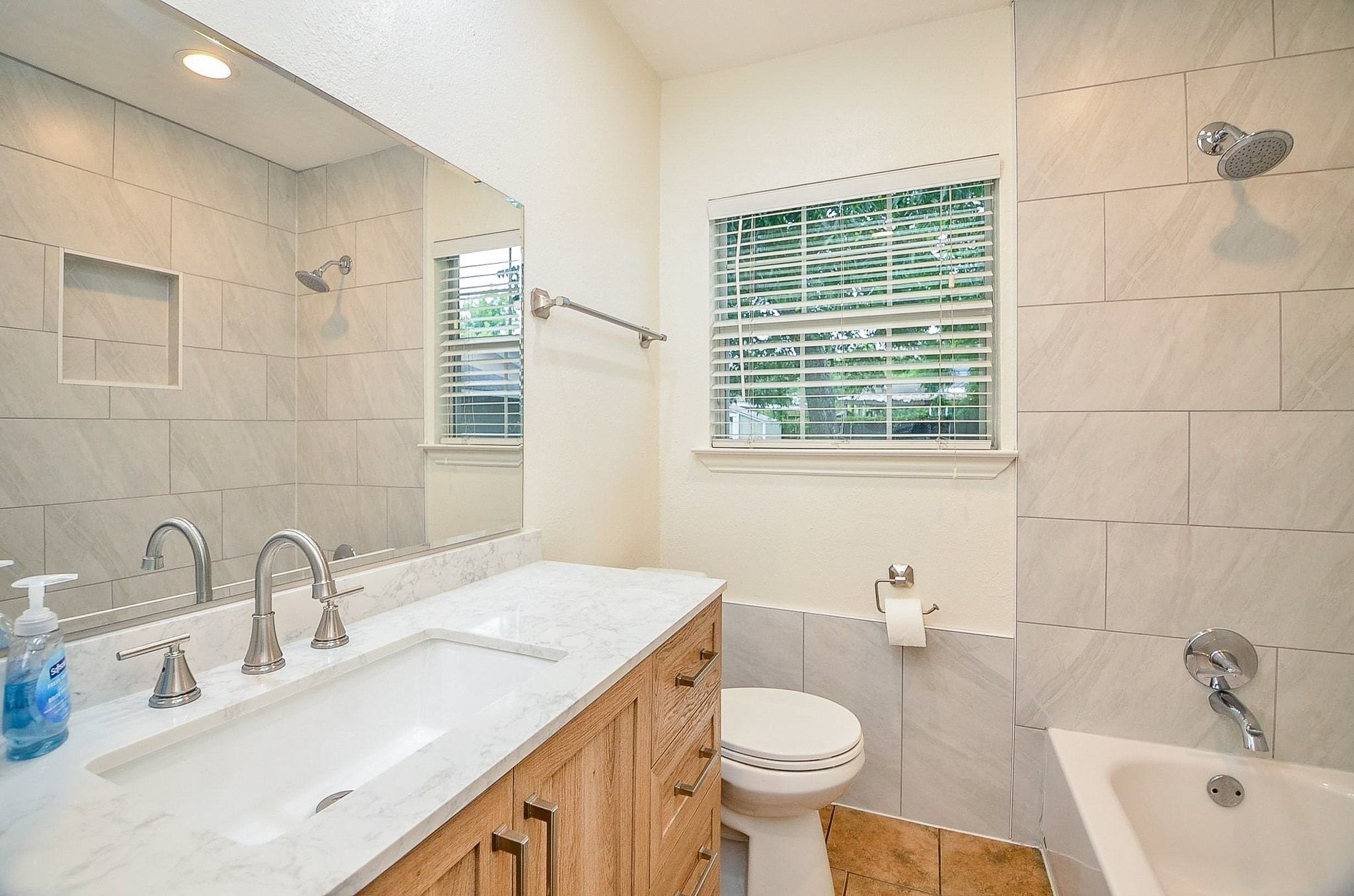 5710 Cherry Street Property Photo 15