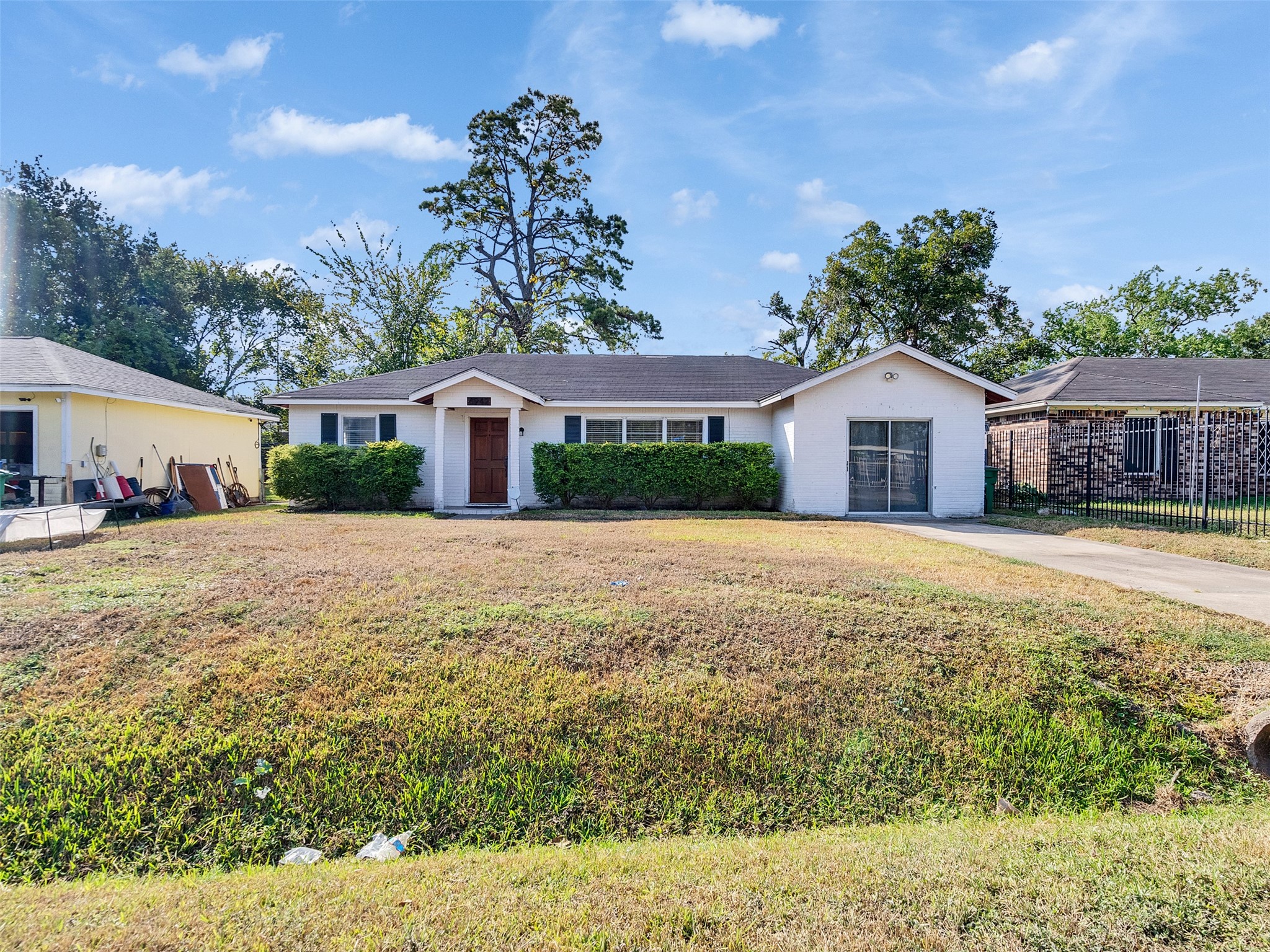 6942 Peyton Street Property Photo 2