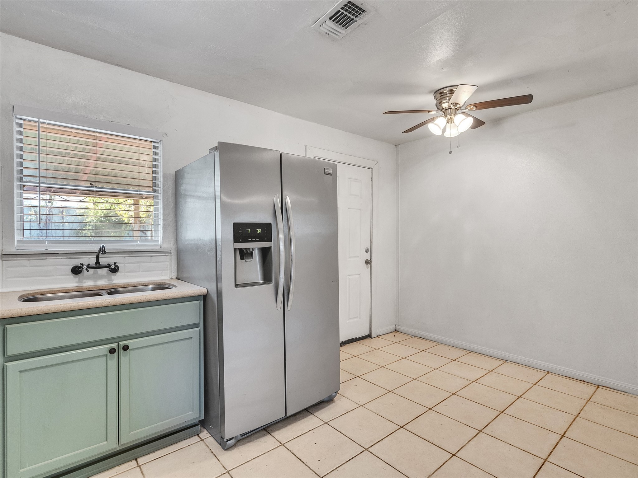 6942 Peyton Street Property Photo 18
