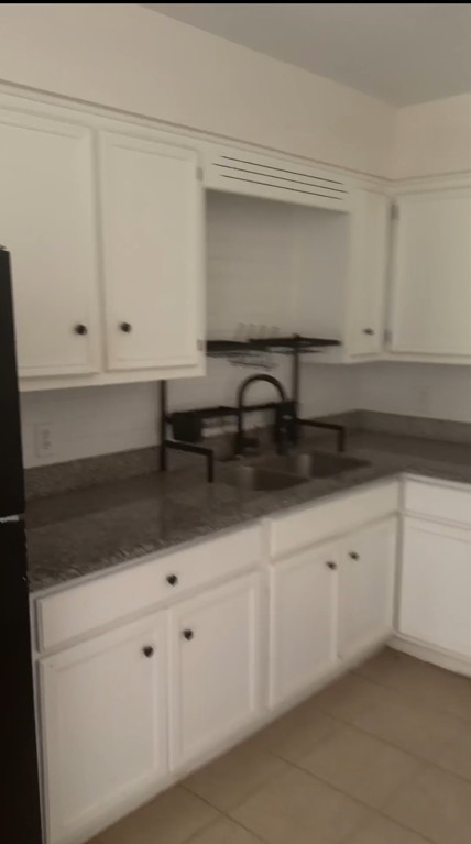 14411 Pine Street Property Photo 4