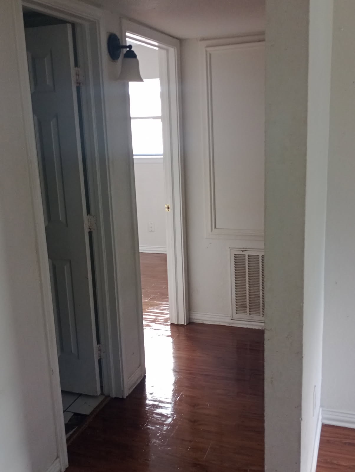 14411 Pine Street Property Photo 10