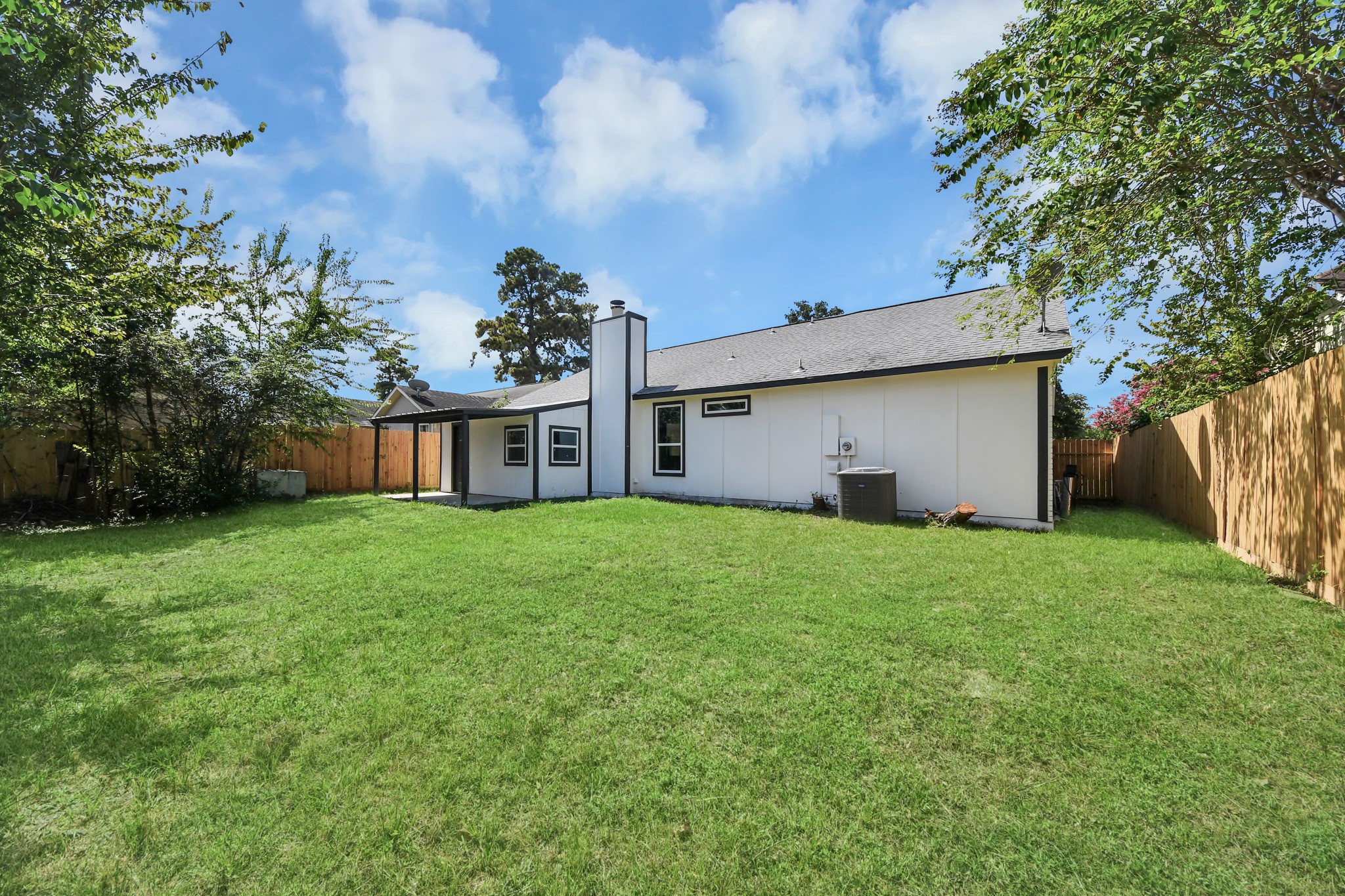 22814 Pebworth Place Property Photo 9