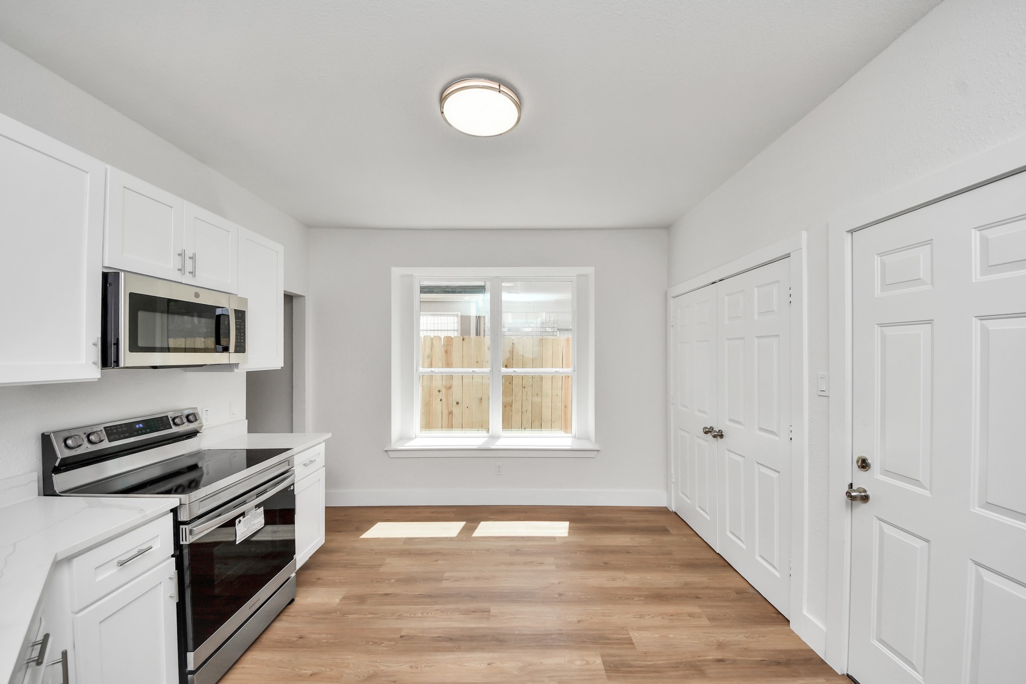 22814 Pebworth Place Property Photo 27