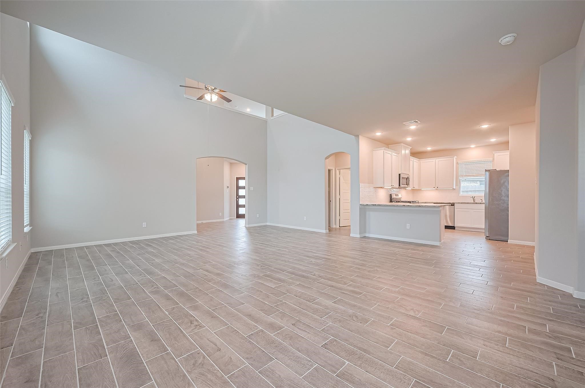 5122 Sedona Creek Dr Property Photo 9