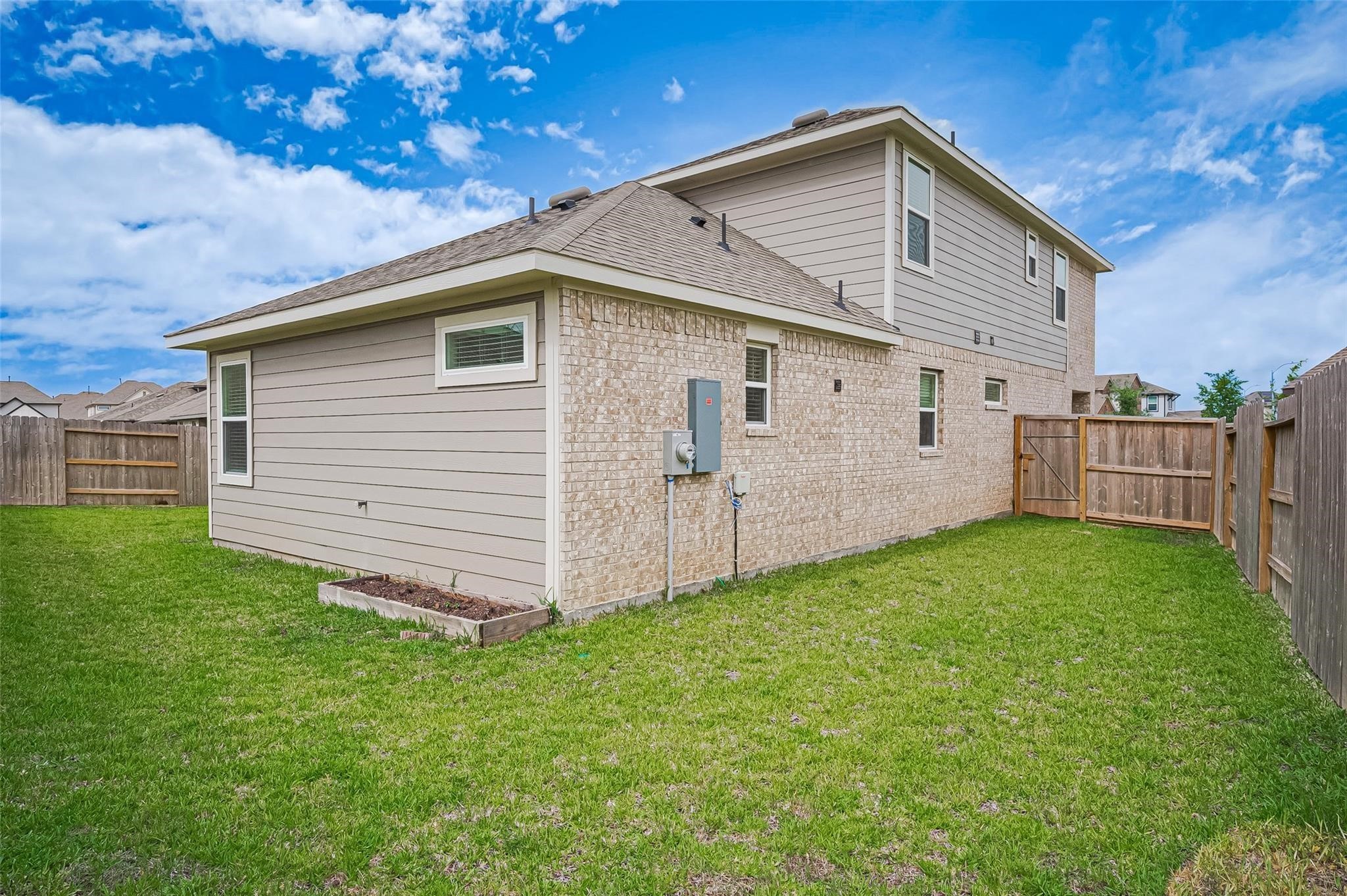 5122 Sedona Creek Dr Property Photo 45