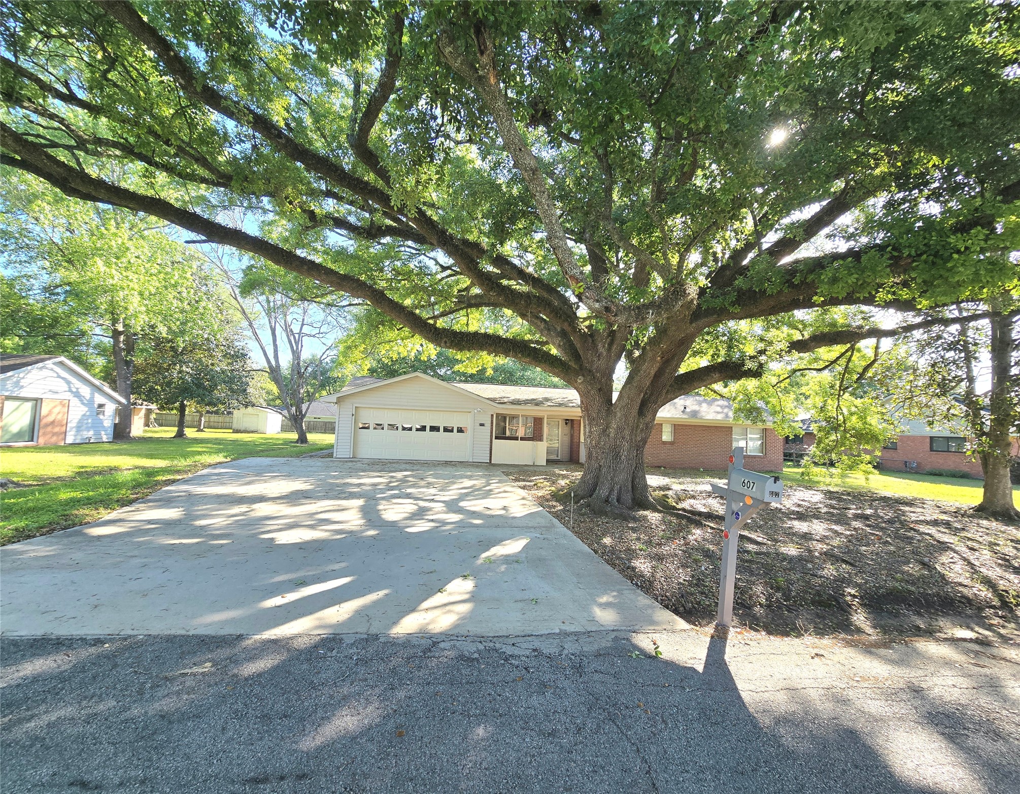 607 S Main Street