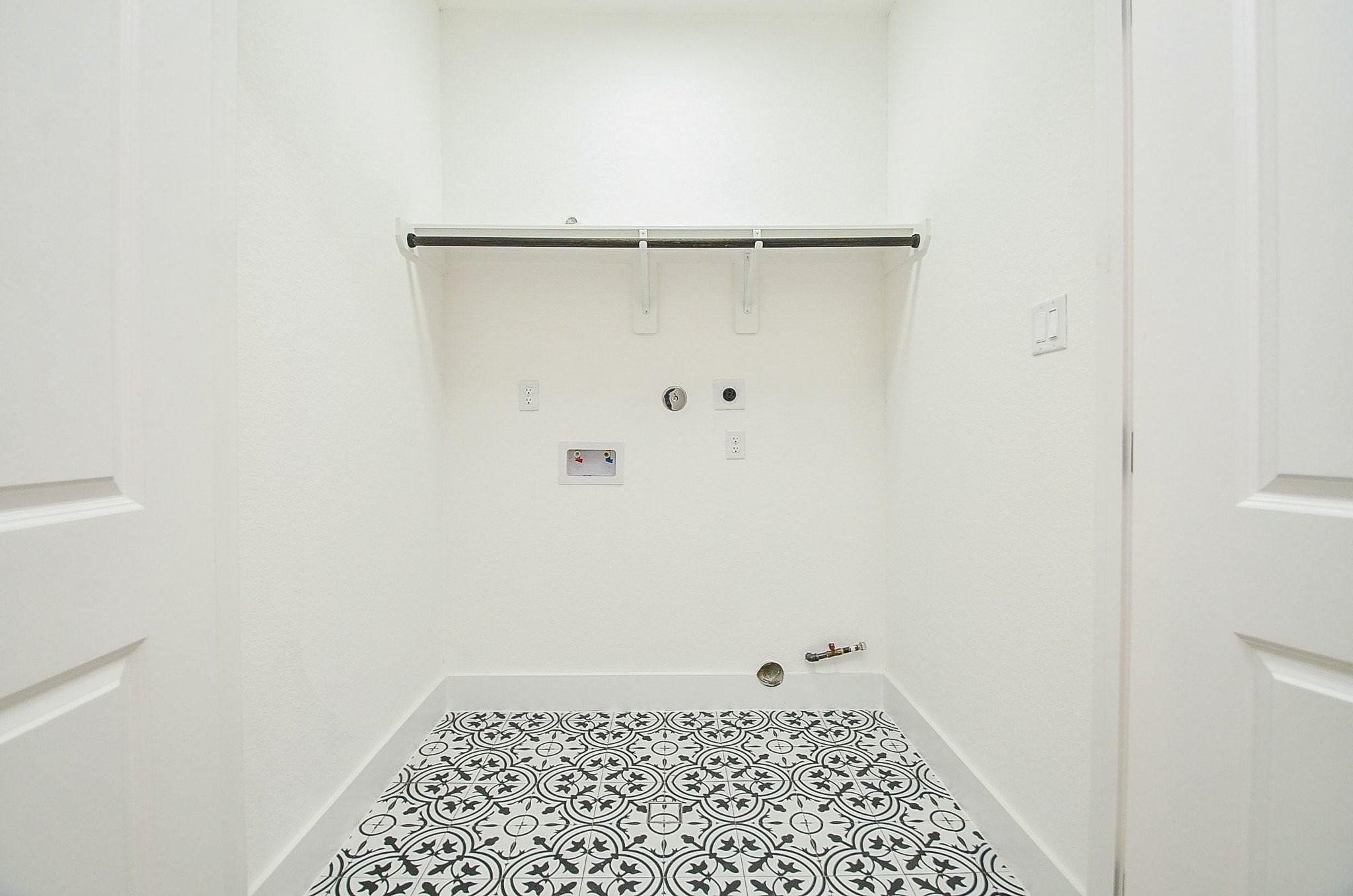 846 Lucky Street Property Photo 10