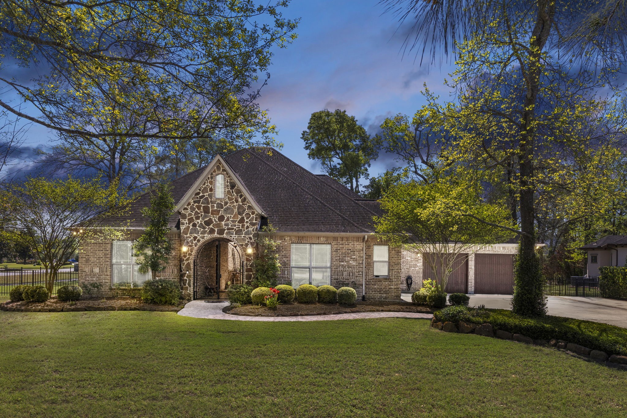 27210 Cass Court Property Photo 1