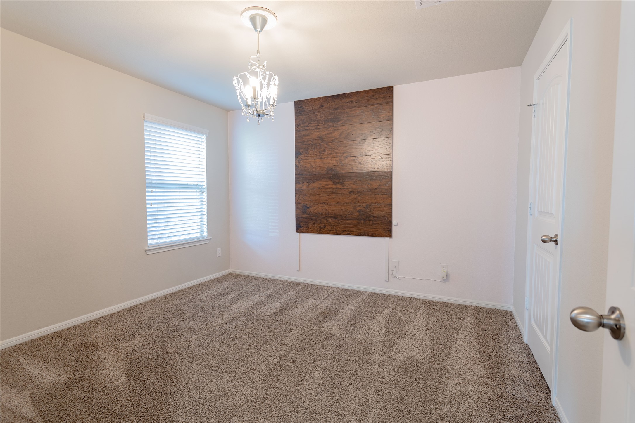 3018 Darlington Court Property Photo 12