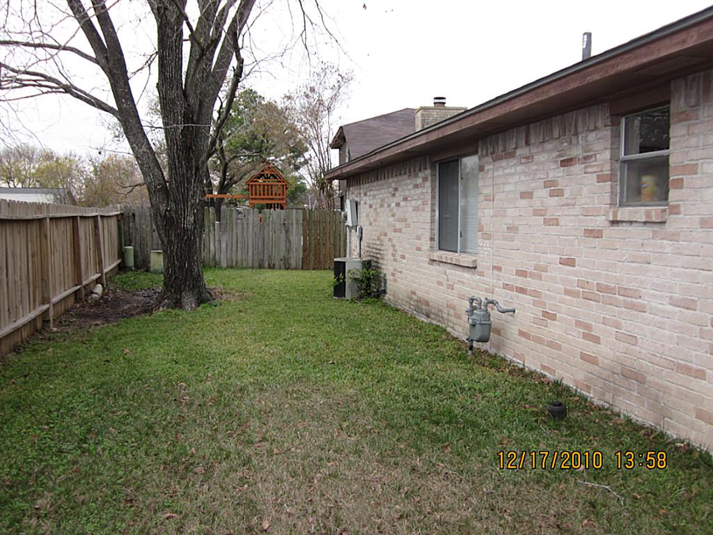 18719 Lippizaner Drive Property Photo 7